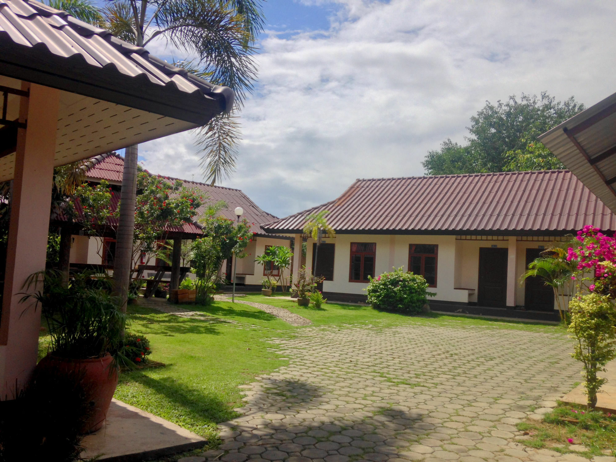 Hotel Pailifornia Экстерьер фото